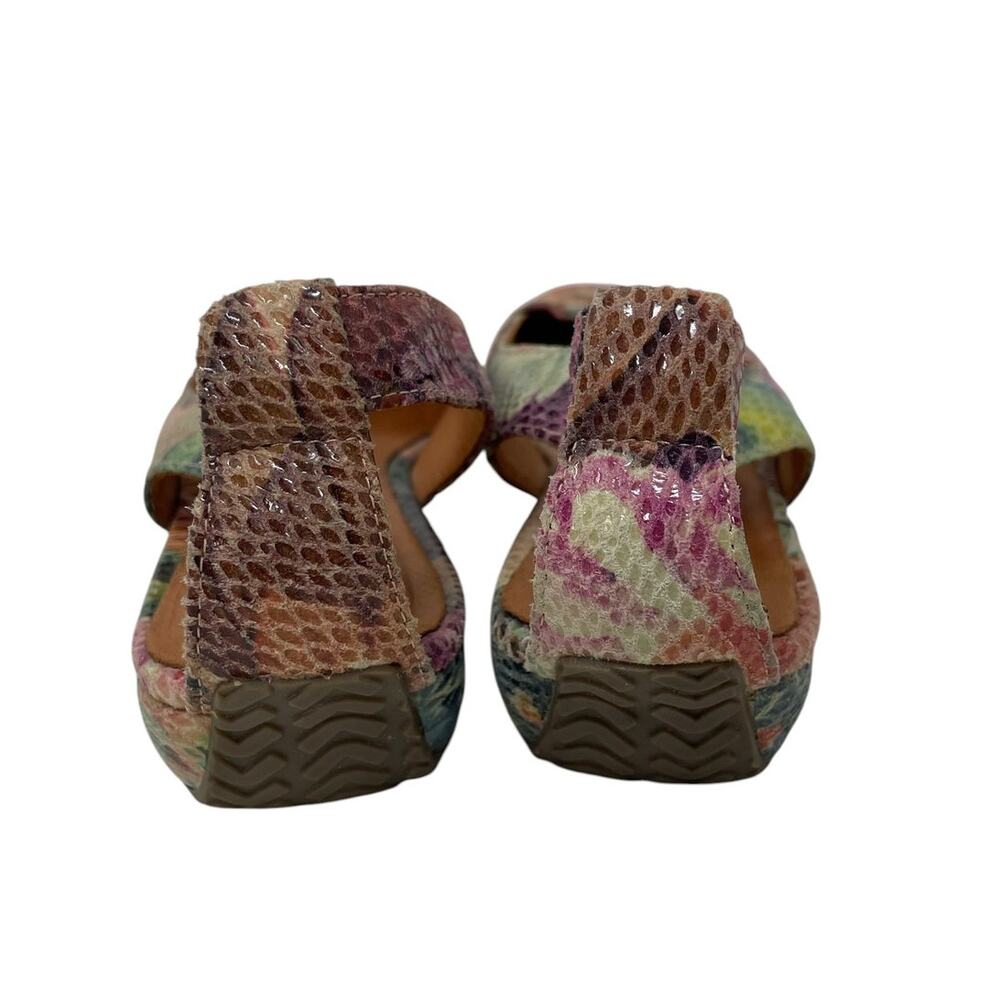 Gentle Souls Kenneth Cole It's So Fun Leather Floral Sling Back Sandals Sz 8.5M - Picture 10 of 13
